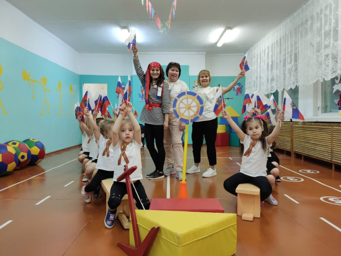 В рамках месяника гражданско -патриотического воспитания в средней групе «Гномики» состоялся праздник-развлечение, посвященный 23 февраля. В рамках месяника гражданско -патриотического воспитания в средней групе «Гномики» состоялся праздник-развлечение, посвященный 23 февраля.